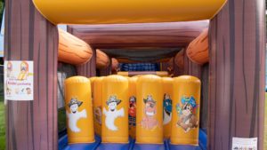 Schausteller und Eventbetrieb Funjoker aus Bottrop-Piratenhüpfburg mieten Innenansicht