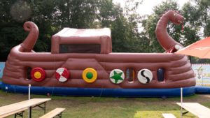 Schausteller und Eventbetrieb Funjoker aus Bottrop-Wikingerschiff mieten